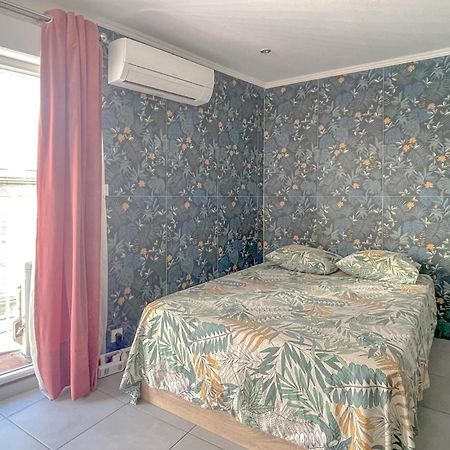 Le Saint Charles II Apartment มาร์กเซย ภายนอก รูปภาพ